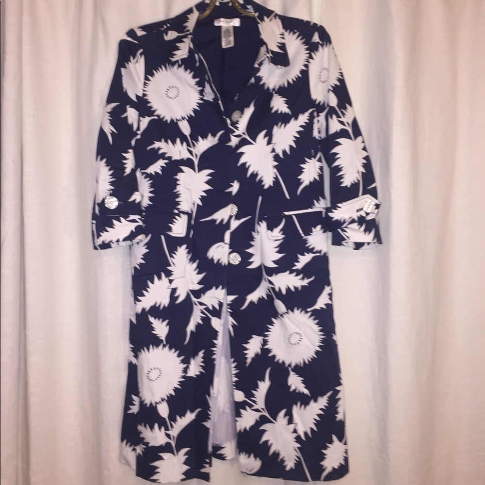 Floral 3-quarter length sleeve trench coat